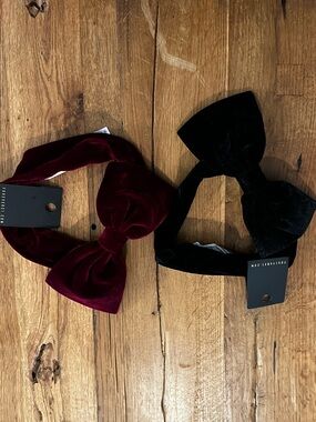 NWT H&M velvet bow headbands set of 2